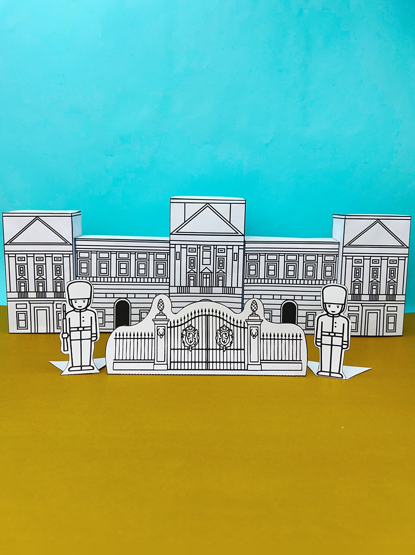 Printable Buckingham Palace Craft Kit – Build Your Own Royal Guard Scene